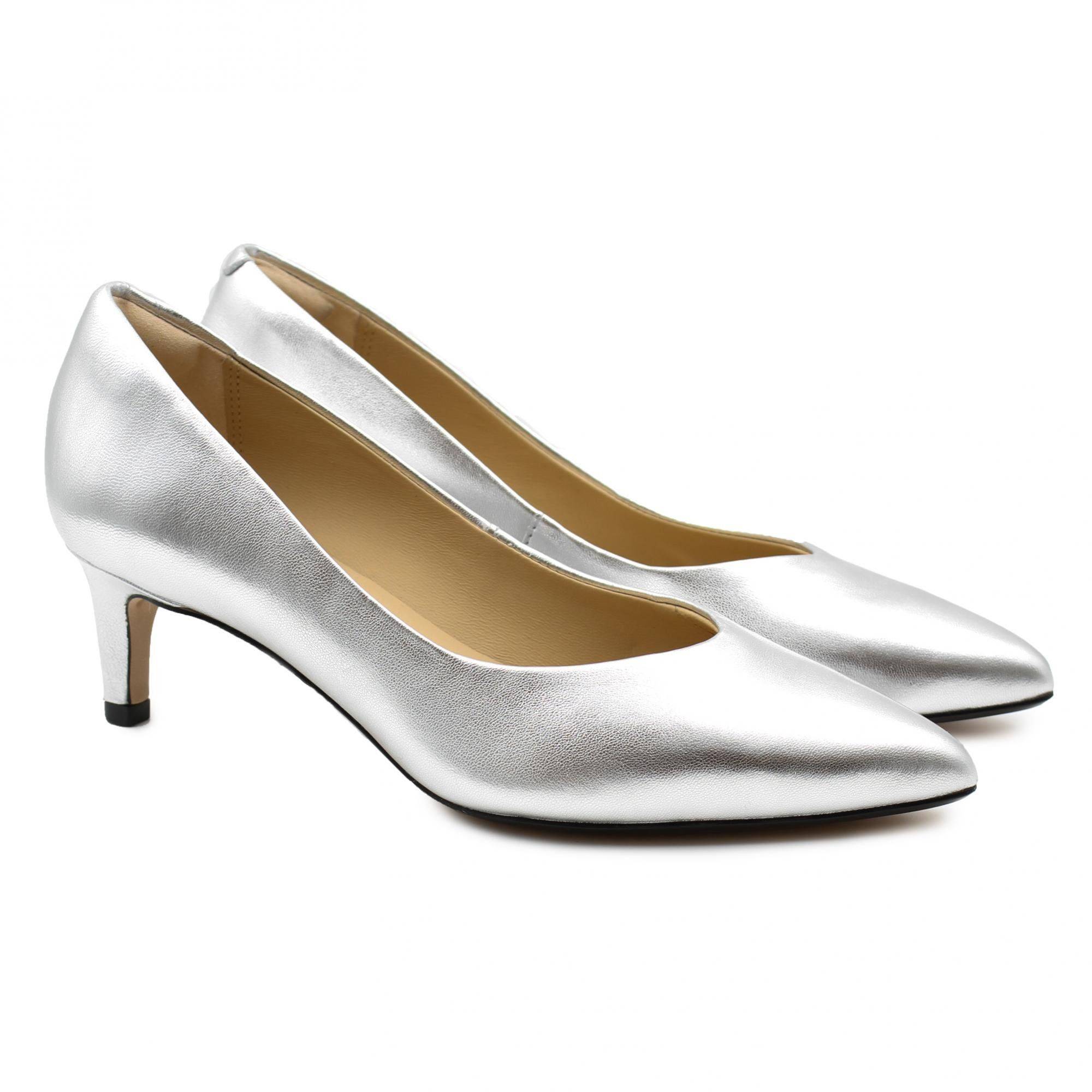Женские туфли-лодочки Clarks(Laina55 Court2 26151482), серебряные